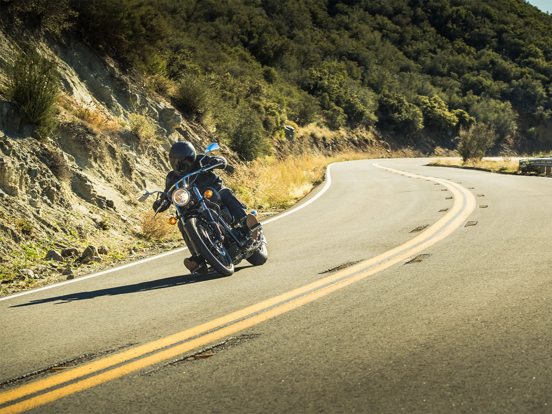 2026 Kawasaki Vulcan 900 Custom in Tyngsboro, Massachusetts - Photo 8