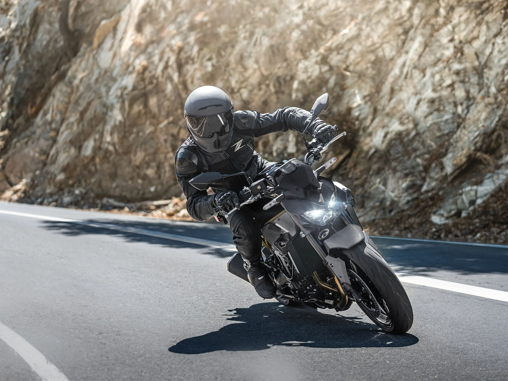 2026 Kawasaki Z900 ABS in Lacey, Washington - Photo 4