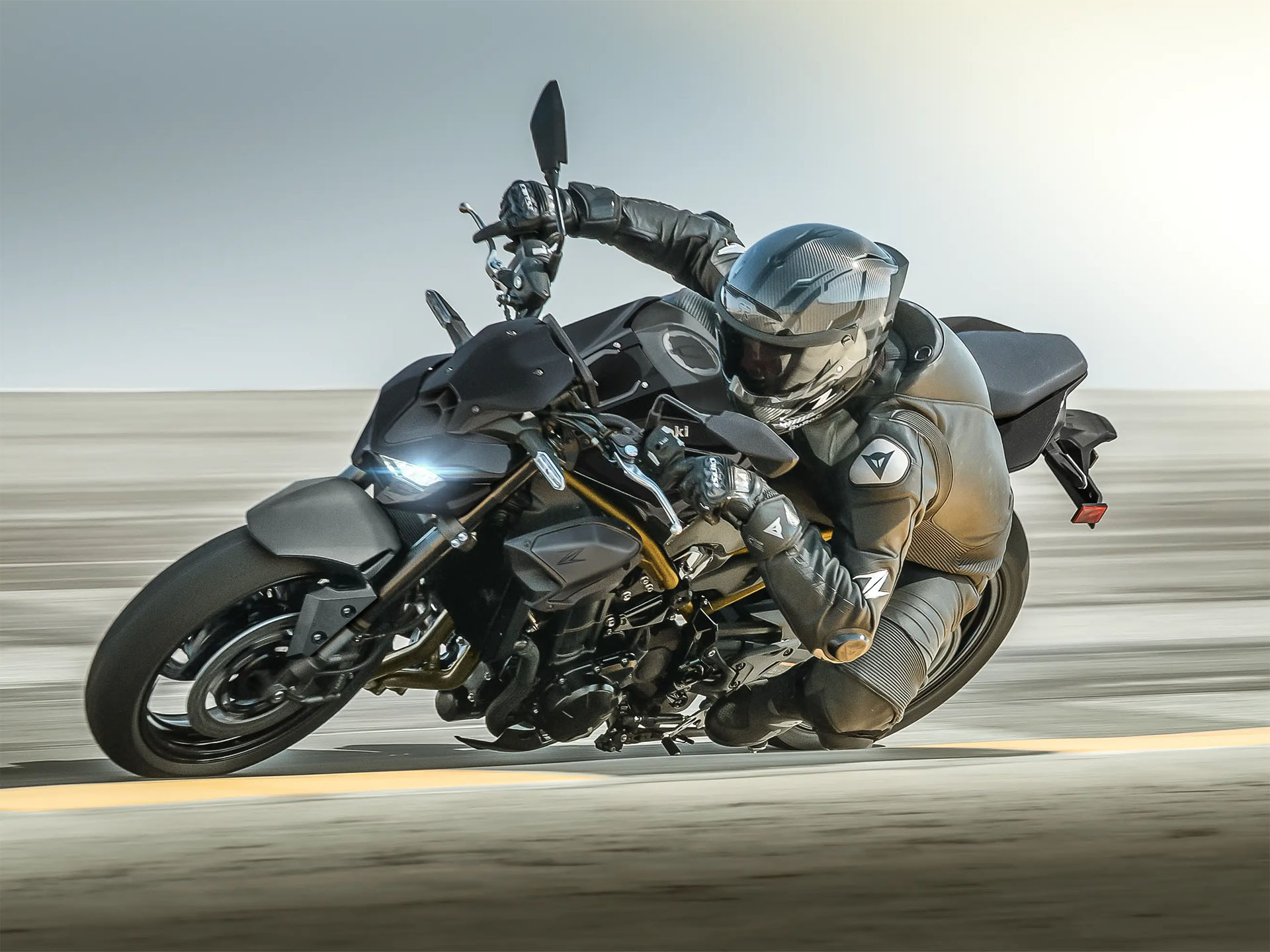 2026 Kawasaki Z900 ABS in Lacey, Washington - Photo 6