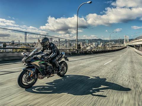 2026 Kawasaki Ninja H2 Carbon ABS in Tyngsboro, Massachusetts - Photo 7