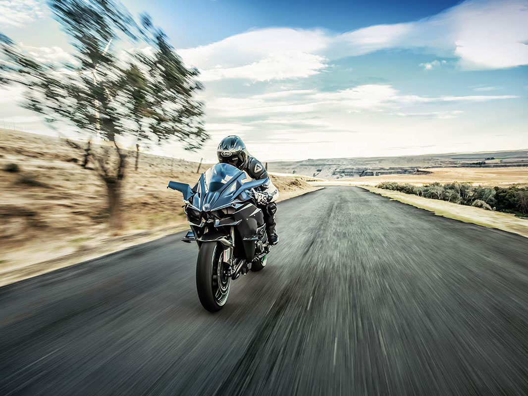 2026 Kawasaki Ninja H2 R ABS in Tyngsboro, Massachusetts - Photo 6