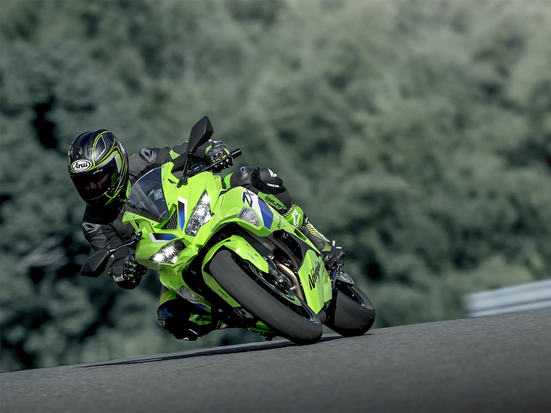 2026 Kawasaki Ninja ZX-4RR ABS in Huron, Ohio - Photo 4