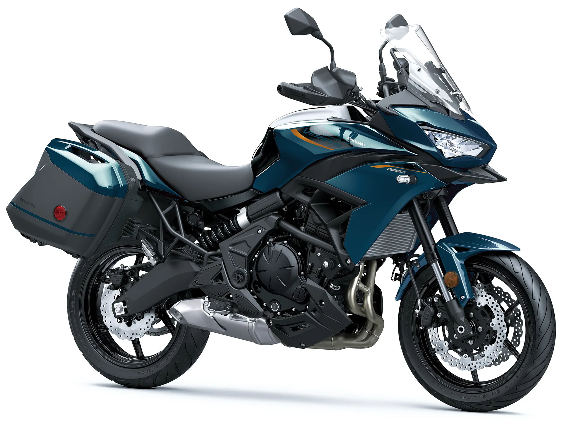2026 Kawasaki Versys 650 LT ABS in Tyngsboro, Massachusetts - Photo 3