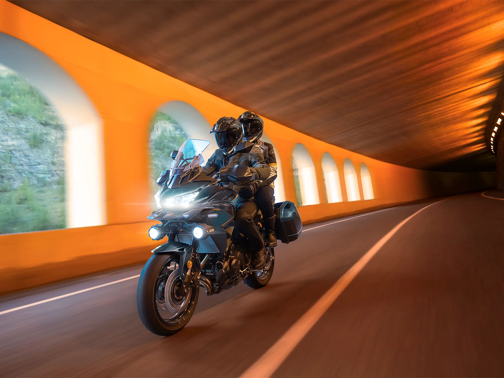 2026 Kawasaki Versys 650 LT ABS in Tyngsboro, Massachusetts - Photo 11