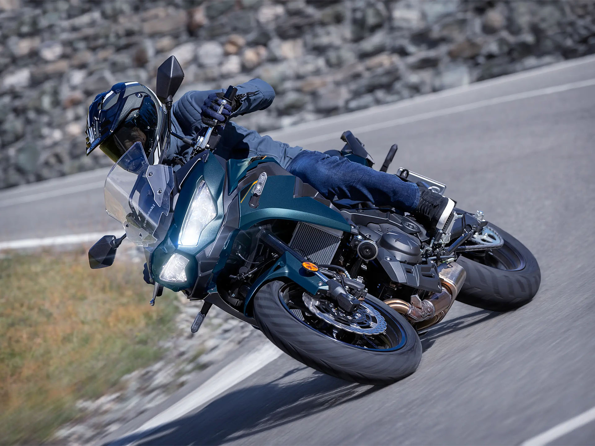 2026 Kawasaki Versys 650 LT ABS in Tyngsboro, Massachusetts - Photo 12
