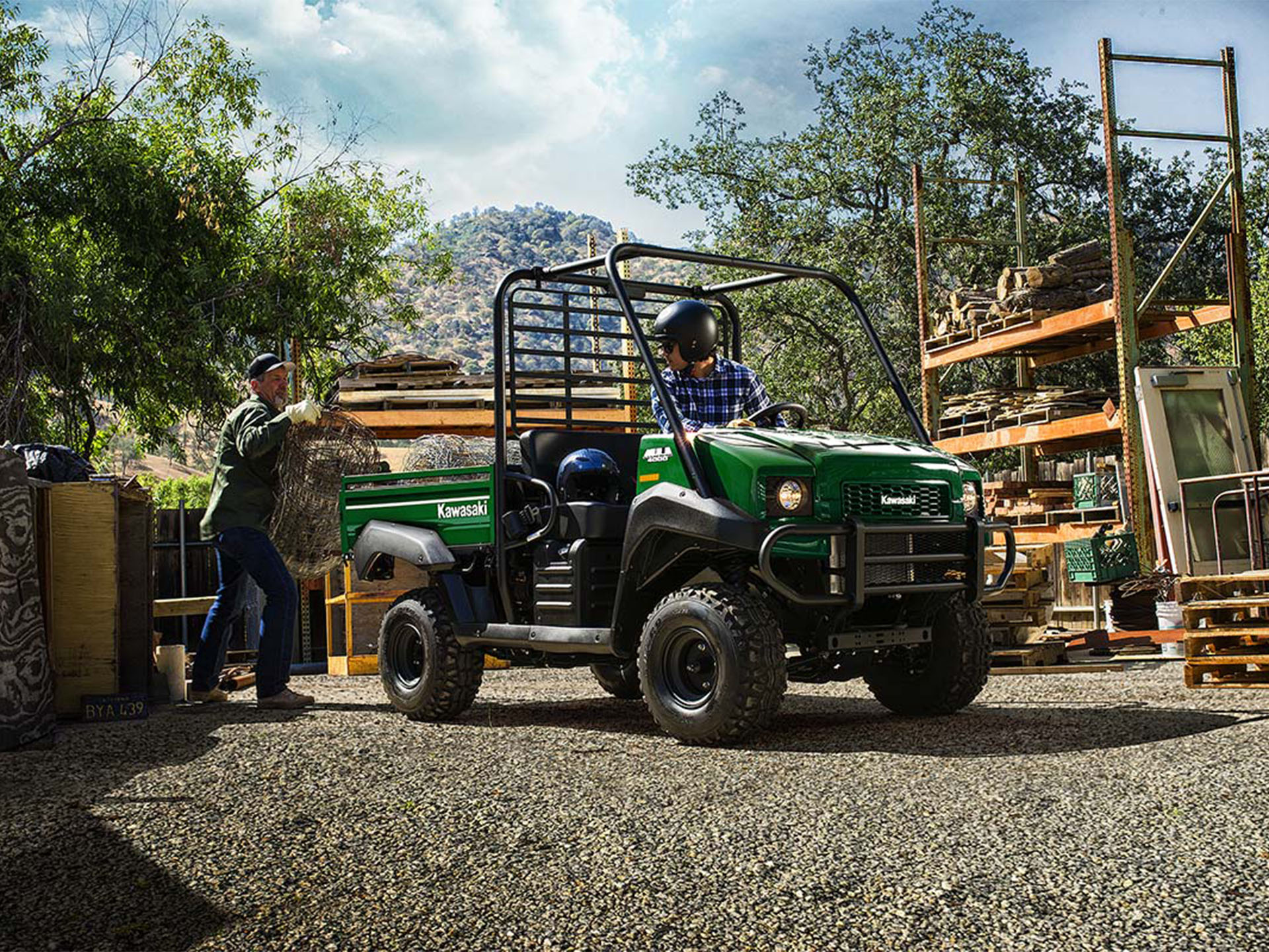 2026 Kawasaki MULE 4000 in Tyngsboro, Massachusetts - Photo 5