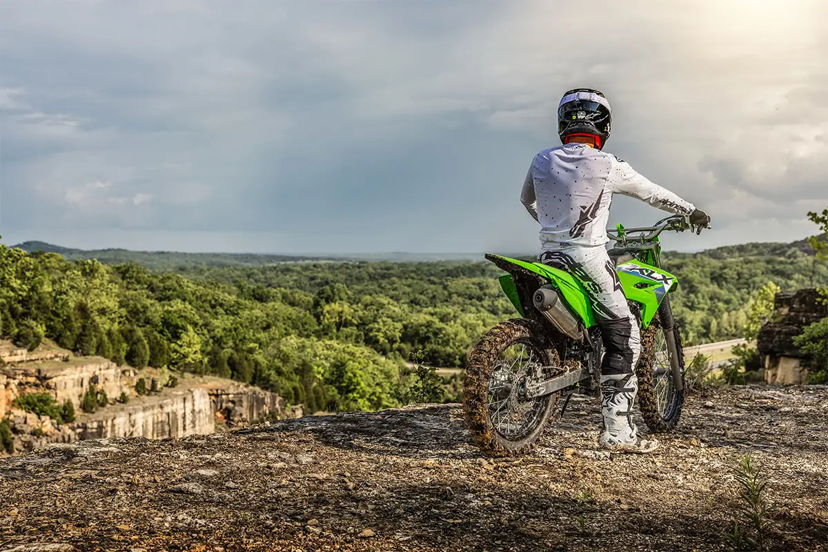 2027 Kawasaki KLX®230R 4