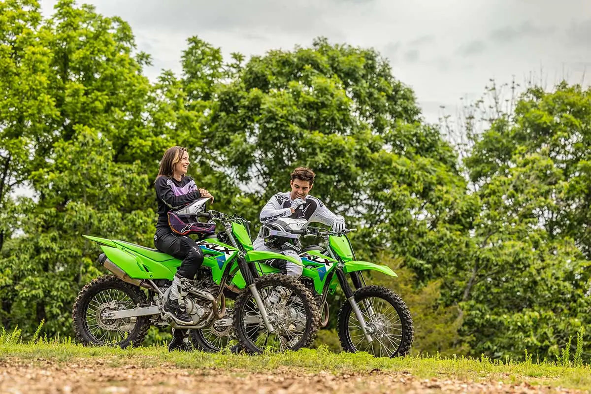 2027 Kawasaki KLX®230R S 7