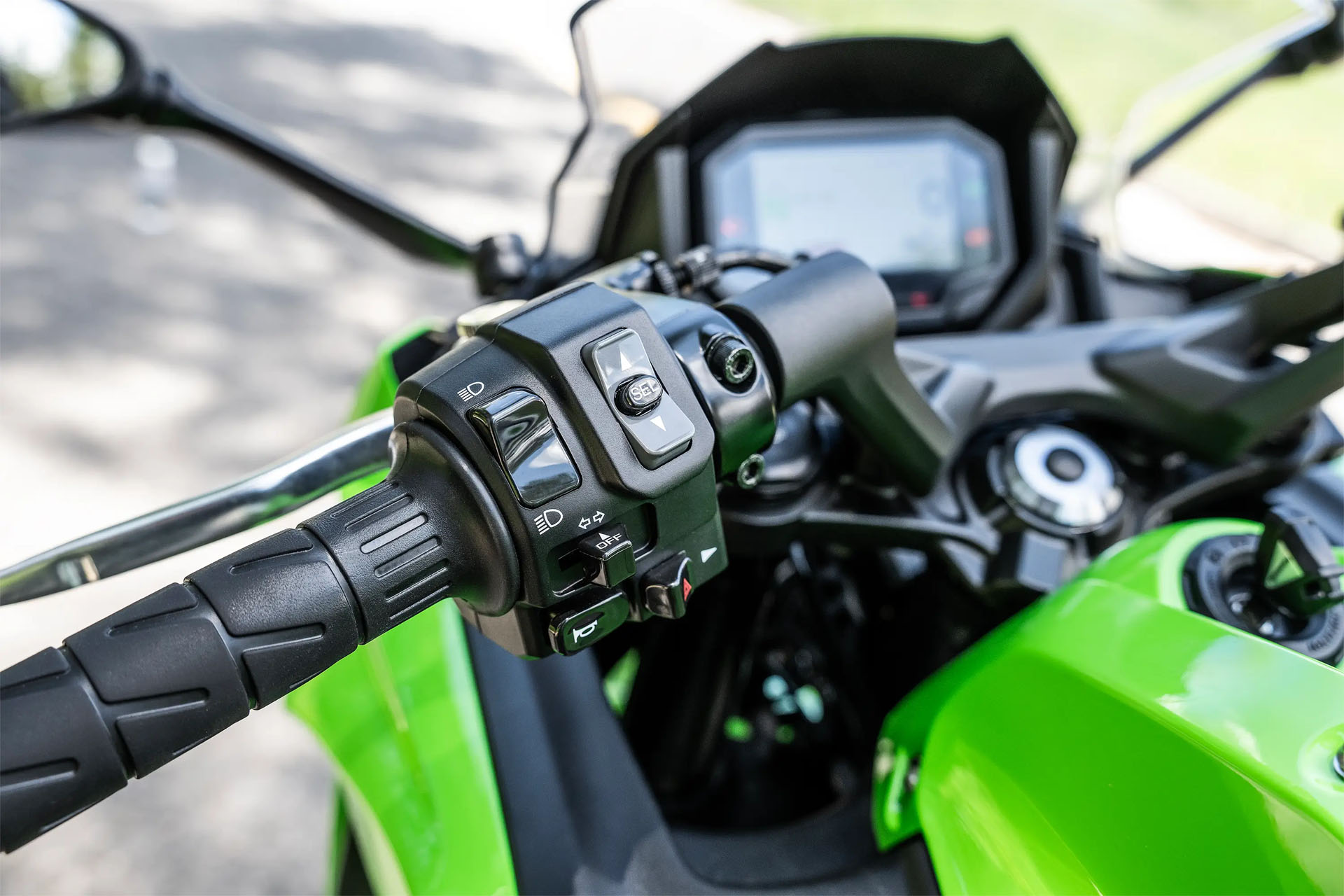 New 2027 Kawasaki NINJA® 650 ABS, Topeka KS | Specs, Price, Photos