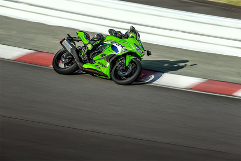 2027 Kawasaki NINJA® ZX™-4RR ABS Motorcycles Middletown New York