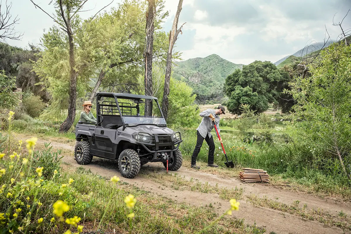 2027 Kawasaki MULE PRO-MX LE 4