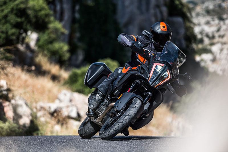 2019 KTM 1290 Super Adventure S 3
