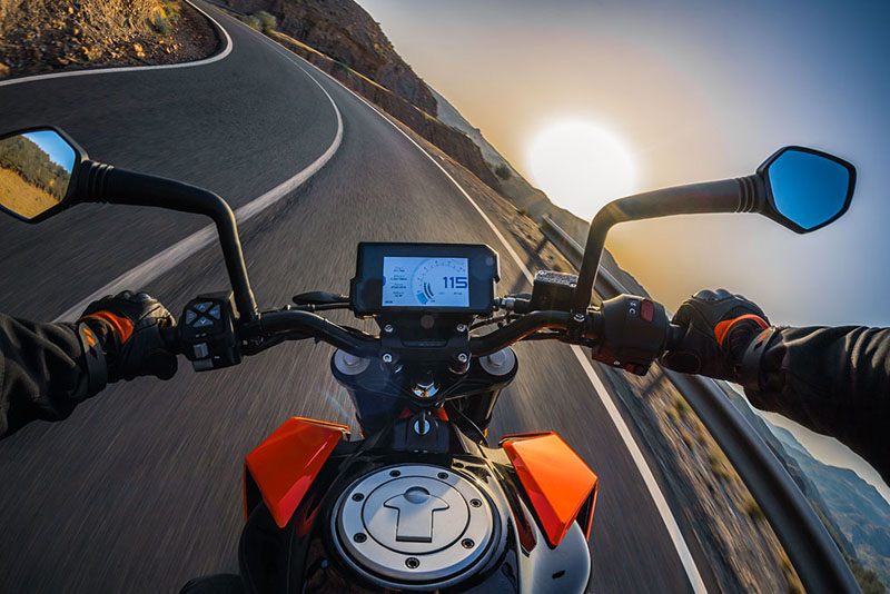 Duke 390 display price 2025