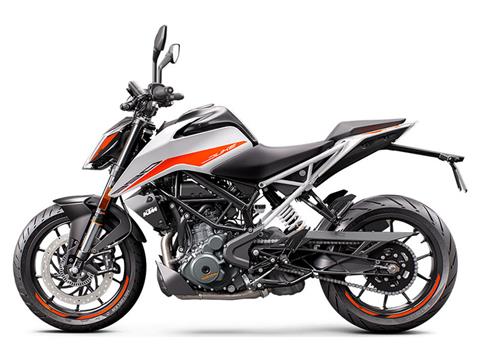 2022 KTM 390 Duke in Eugene, Oregon - Photo 2
