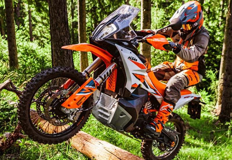Ktm adventure 890 r on sale