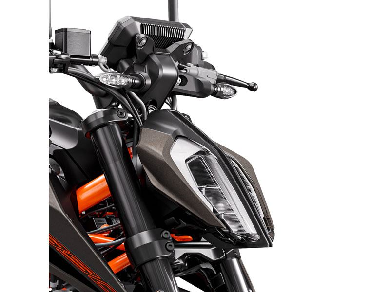 2023 KTM 390 Duke in Rochester, New York - Photo 14