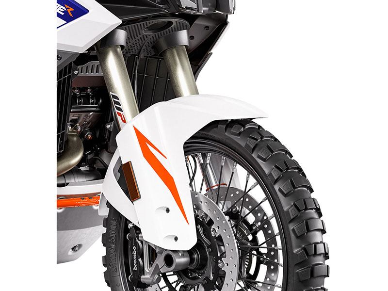 2024 KTM 1290 Super Adventure R in Whiteland, Indiana - Photo 12
