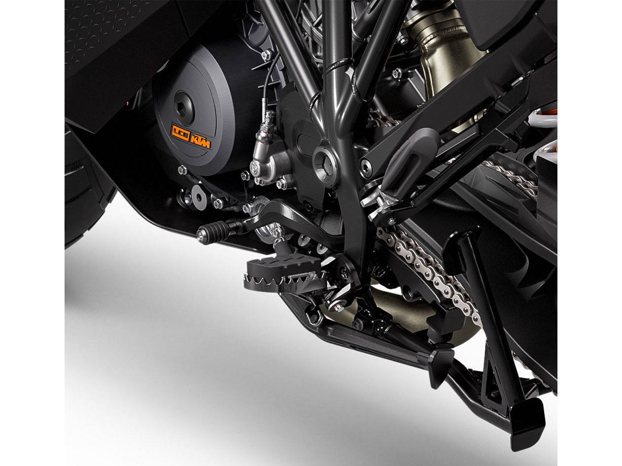 2024 KTM 1290 Super Adventure S in Whiteland, Indiana - Photo 14