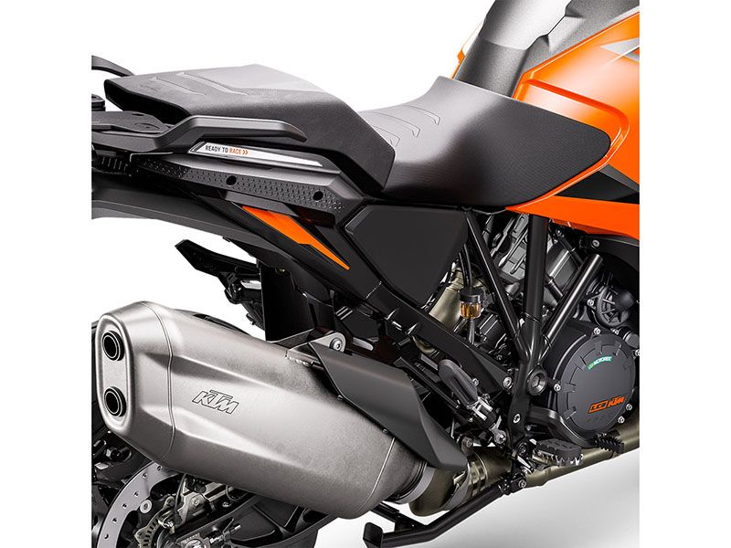 2024 KTM 1290 Super Adventure S in Whiteland, Indiana - Photo 16