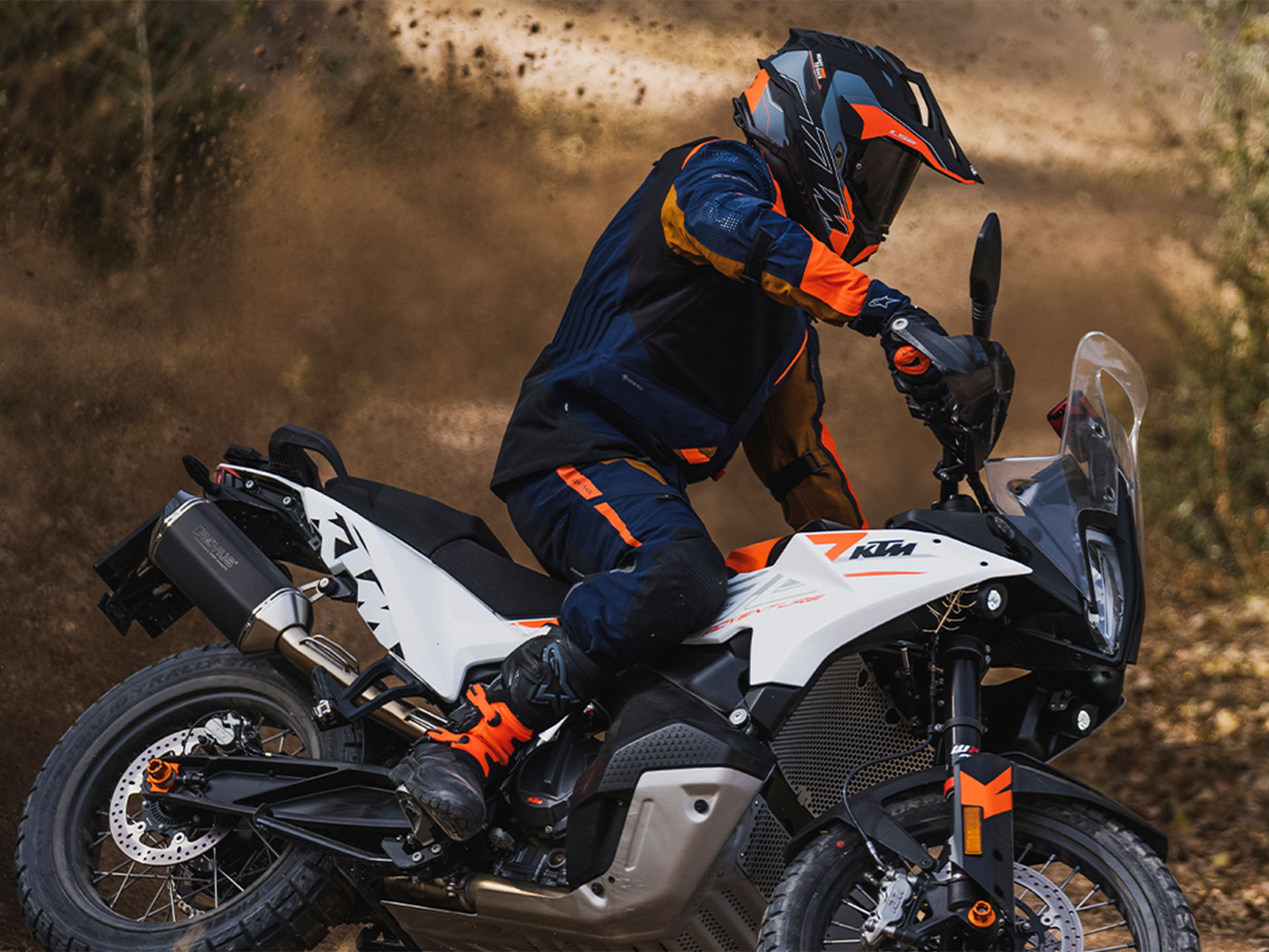 2024 KTM 790 Adventure in Whiteland, Indiana - Photo 16