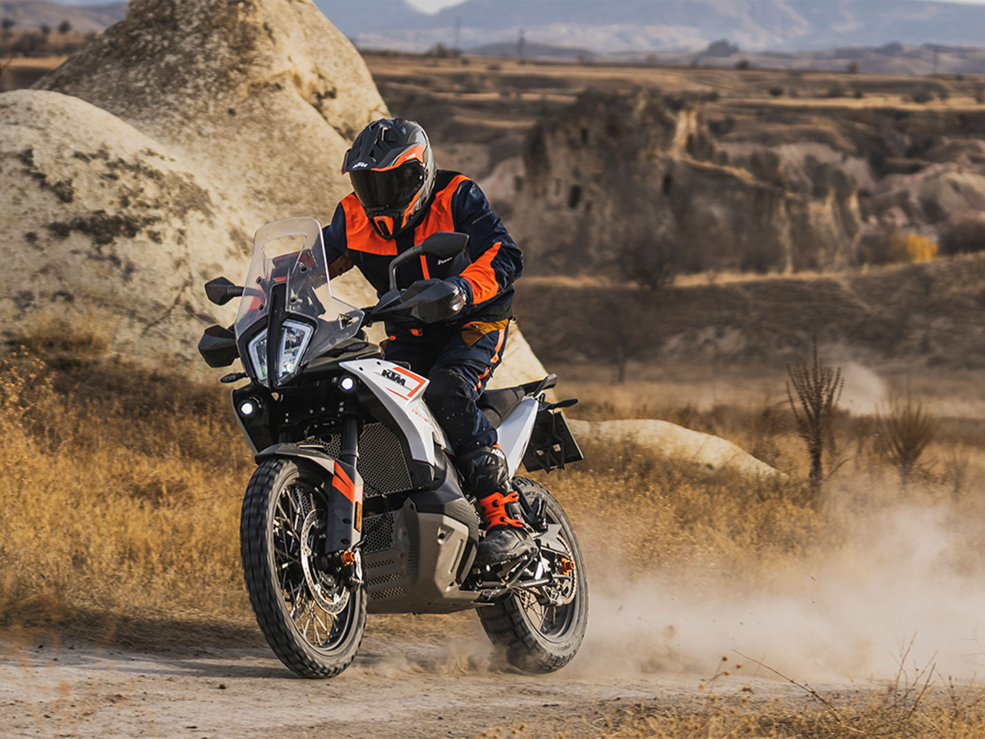 2024 KTM 790 Adventure in Whiteland, Indiana - Photo 17