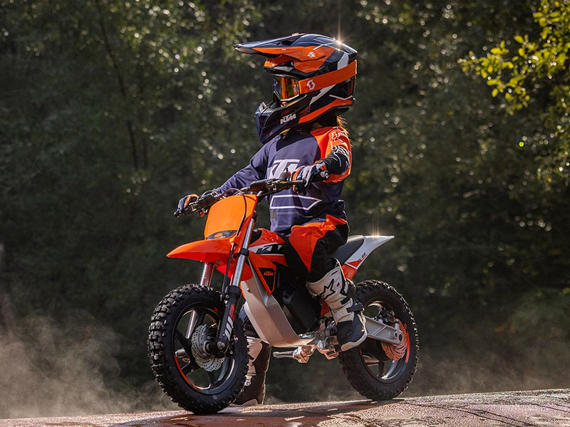 2024 KTM SX-E 2 in Topeka, Kansas - Photo 10