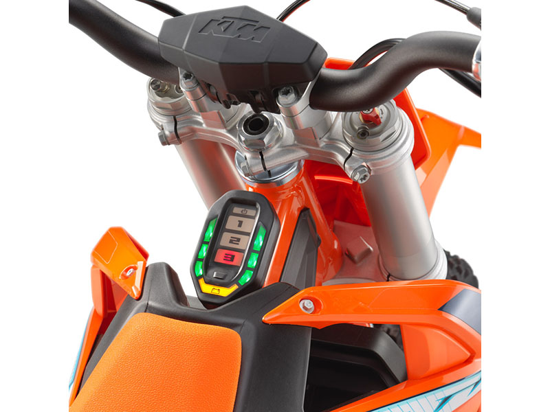 2024 KTM SX-E 5 in Topeka, Kansas - Photo 9