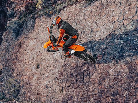 2024 KTM 150 XC-W in Marietta, Ohio - Photo 18