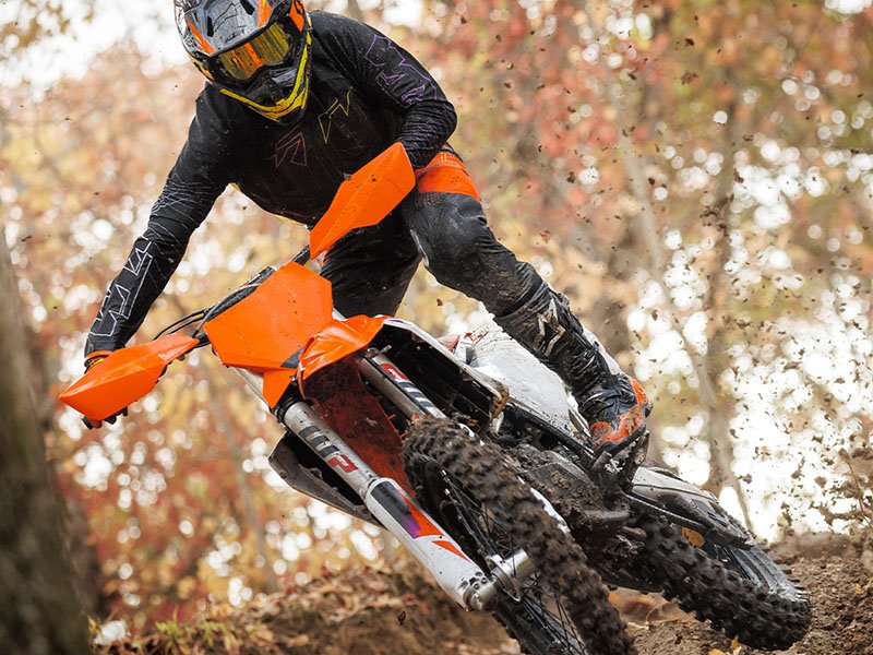 2024 KTM 250 XC in Athens, Ohio - Photo 17