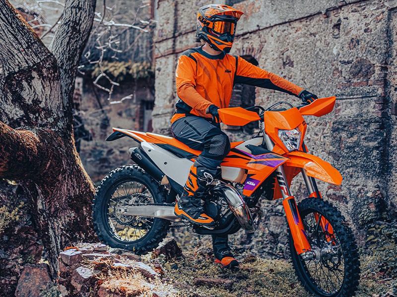 2024 KTM 300 XC-W in North Mankato, Minnesota - Photo 18