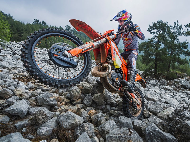 2024 KTM 300 XC-W Hardenduro in Athens, Ohio - Photo 16