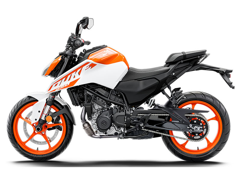 2024 KTM 250 Duke in Topeka, Kansas - Photo 2