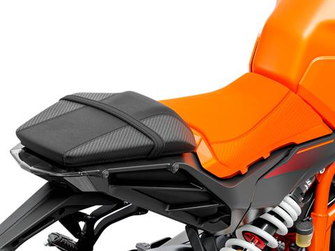 2024 KTM 390 Duke in Athens, Ohio - Photo 12