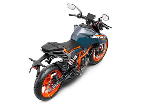 Duke 390 model discount