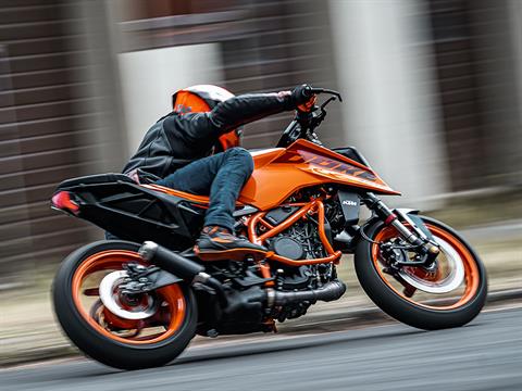 2024 KTM 390 Duke in Athens, Ohio - Photo 20