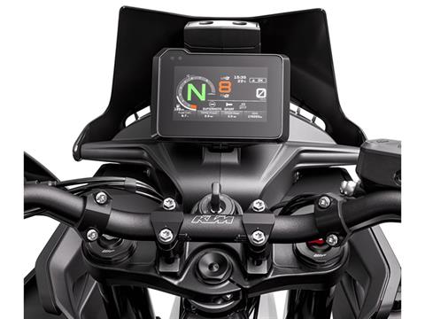 2024 KTM 890 SMT in The Dalles, Oregon - Photo 11