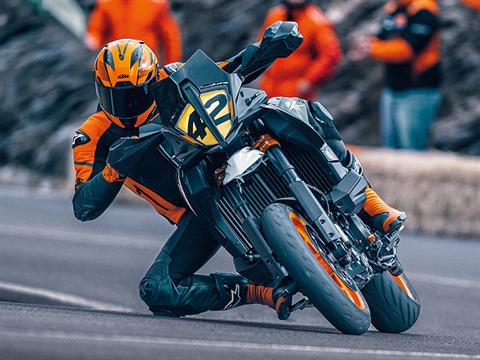 2024 KTM 890 SMT in The Dalles, Oregon - Photo 19