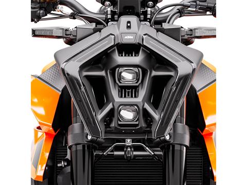 2024 KTM 990 Duke in Topeka, Kansas - Photo 8