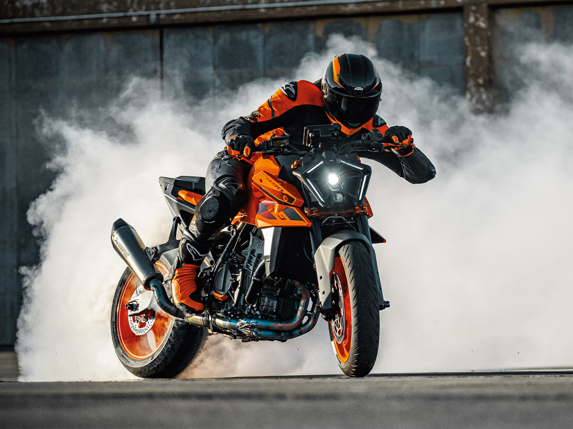 2024 KTM 990 Duke in Topeka, Kansas - Photo 12