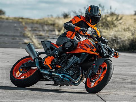 2024 KTM 990 Duke in Topeka, Kansas - Photo 14