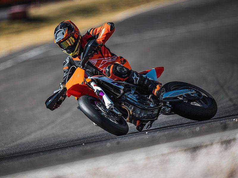 2024 KTM 450 SMR in North Mankato, Minnesota - Photo 14