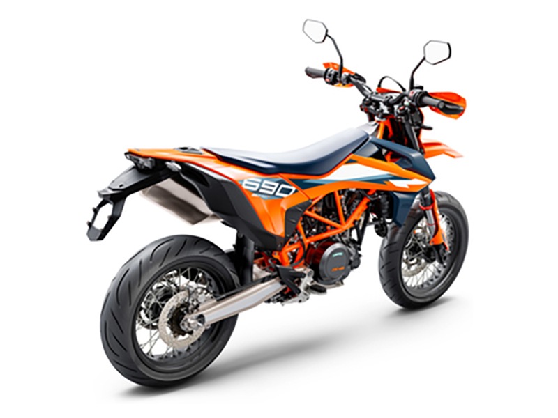 2024 KTM 690 SMC R in Marietta, Ohio - Photo 5