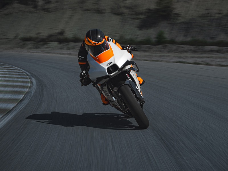 2024 KTM RC 8C in Marietta, Ohio - Photo 20