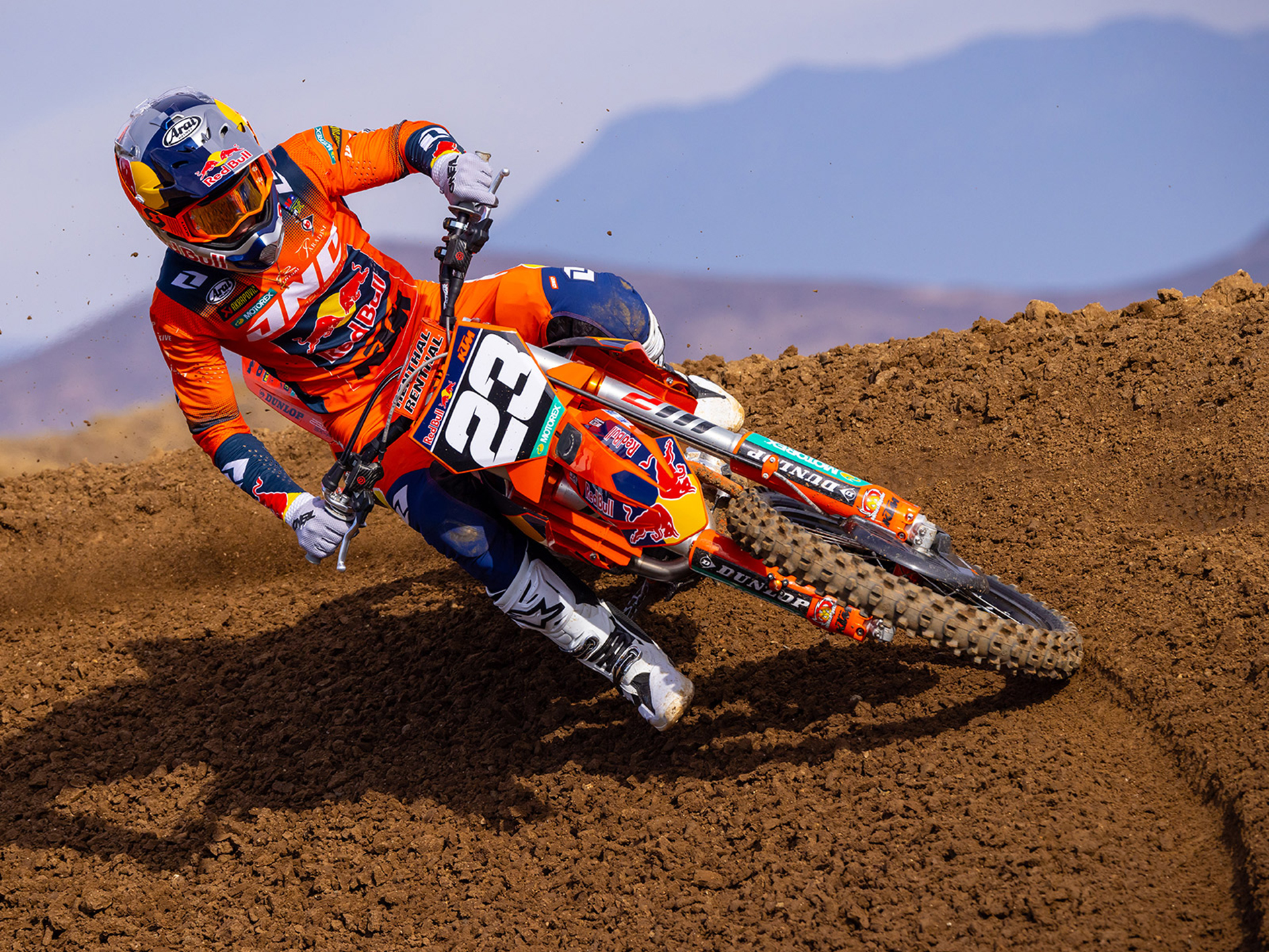 2025 KTM 250 SX-F Factory Edition in The Dalles, Oregon - Photo 8