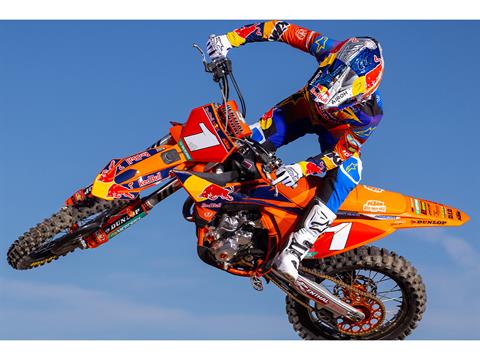 2025 KTM 250 SX-F Factory Edition in The Dalles, Oregon - Photo 9