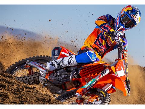 2025 KTM 250 SX-F Factory Edition in The Dalles, Oregon - Photo 10