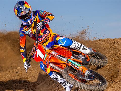 2025 KTM 250 SX-F Factory Edition in Marietta, Ohio - Photo 12