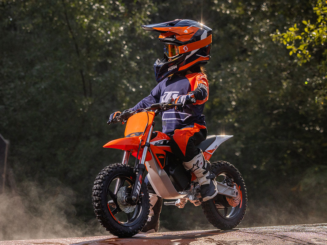 2025 KTM SX-E 2 in Marietta, Ohio - Photo 10