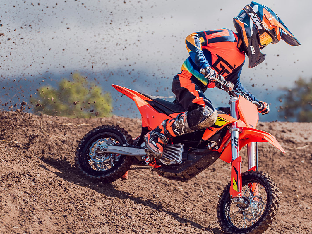 2025 KTM SX-E 5 in Marietta, Ohio - Photo 14