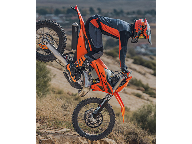 2025 KTM 150 XC-W in The Dalles, Oregon - Photo 12
